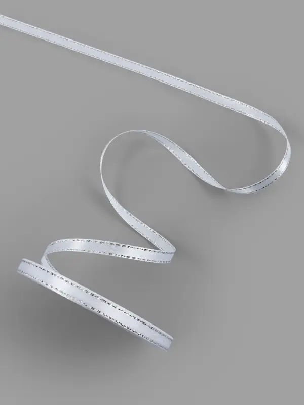 Лента атласная, с серебряным люрексом, 6 мм, 23±1 м, белая №001 Лента атласная, с серебряным люрексом, 6 мм, 23±1 м, белая №001