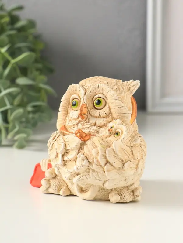 Фигурка гипс &laquo;Сова детский врач&raquo;, 8&times;9&times;7 см, слоновая кость