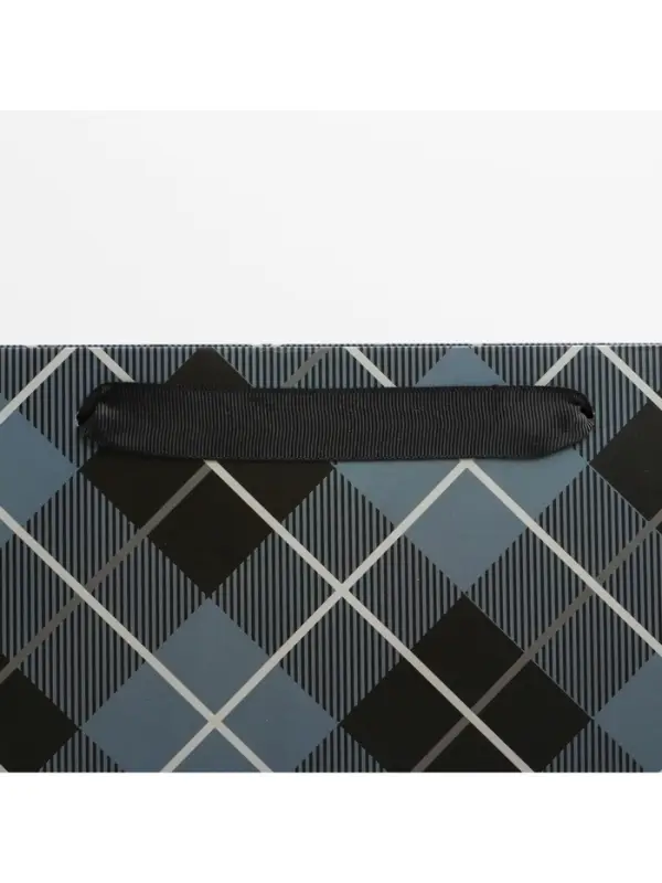 Пакет подарочный ламинированный, упаковка, &laquo;Man&raquo;, L 40 х 31 х 11.5 см