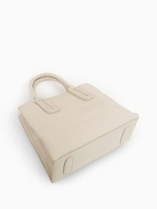 Сумка женская тоут TEXTURA на молнии, 29&times;10&times;25 см, однотонная, молочная