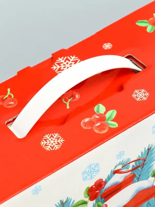 Подарочная новогодняя коробка «Открытка» 23.5×10×30.5 см Подарочная новогодняя коробка «Открытка» 23.5×10×30.5 см