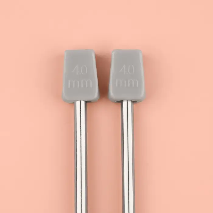 Спицы для вязания, прямые, d=4 мм, 35 см, 2 шт. Спицы для вязания, прямые, d=4 мм, 35 см, 2 шт.