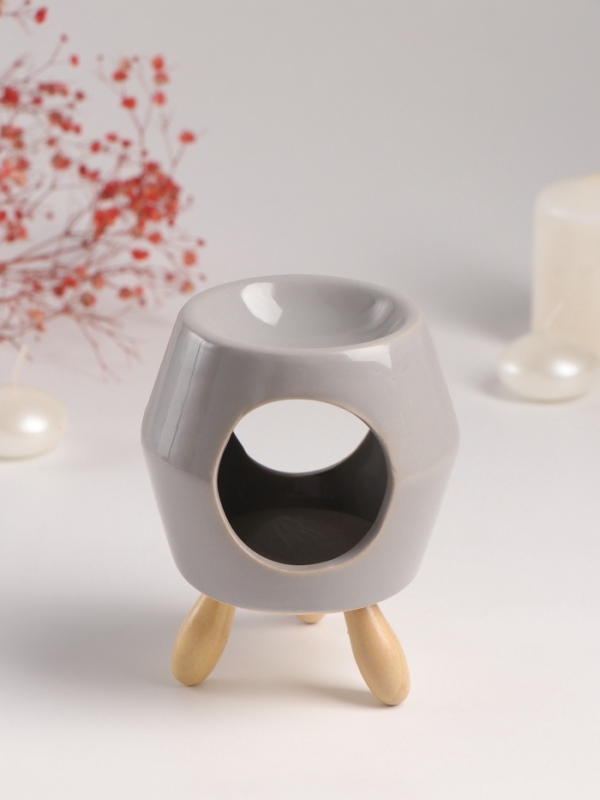 Аромалампа керамика на ножках "Остин" серая 9х9х12 см