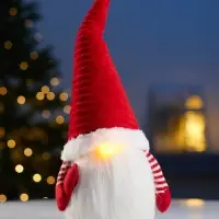 Светодиодная фигура &laquo;Гном романтик в красном&raquo; 40 см, текстиль, 1 LED, от батареек LR1130&times;3, свечение тёплое белое