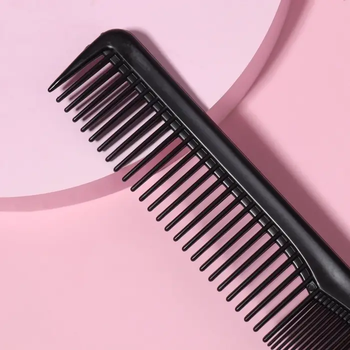 Расчёска комбинированная, 18×3 (±1) см, чёрная Расчёска комбинированная, 18×3 (±1) см, чёрная