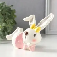 Сувенир керамика "Зайка с жёлтым бантом в розовой кофте в горох" 15,1х6,8х9,4 см