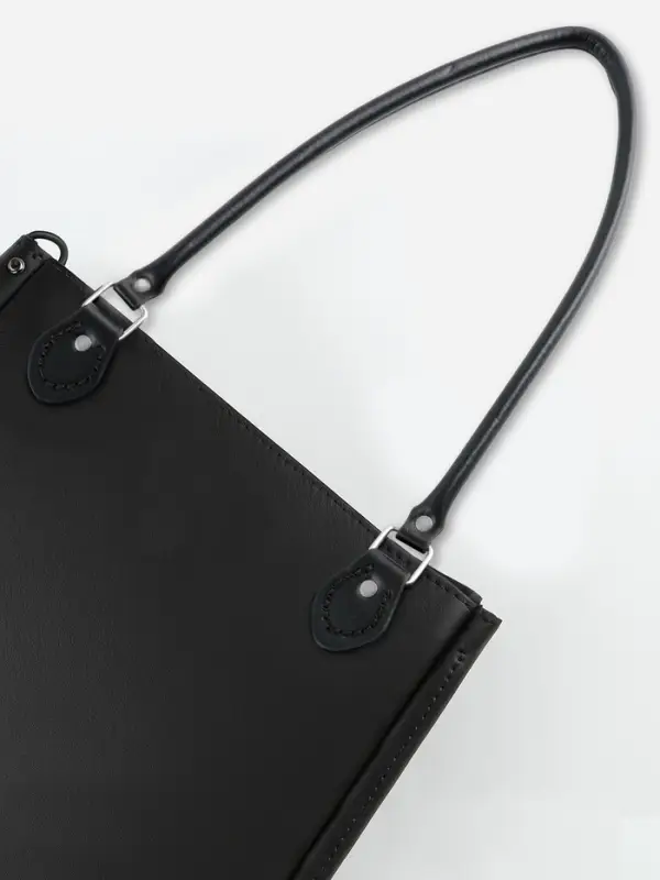 Ручка для сумки, 60&times;1 см, с пришивными петлями 3.5 см, цвет чёрный, серебряный