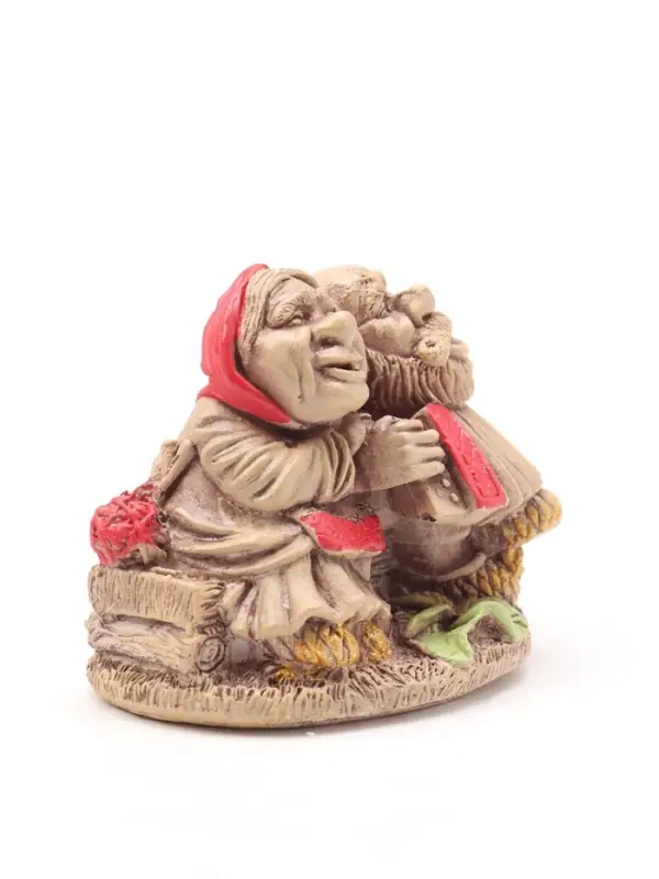 Фигурка декоративная &laquo;На завалинке&raquo;, 6&times;7&times;5 см