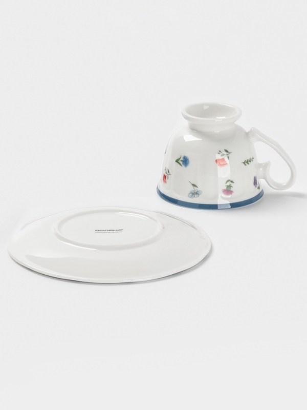 Чайная пара "Романс" 180 мл, чашка 11,5х8,8х7,1 см, блюдце 15,8х15,8х1,5 см