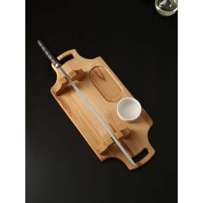 Подарочный набор для подачи шашлыка: доска - тарелка 40×18×5,5 см, шампур 1 шт, опахало, соусник, берёза Подарочный набор для подачи шашлыка: доска - тарелка 40×18×5,5 см, шампур 1 шт, опахало, соусник, берёза