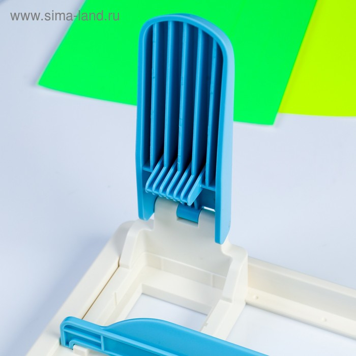 Устройство-держатель для фигурного дырокола для края Устройство-держатель для фигурного дырокола для края