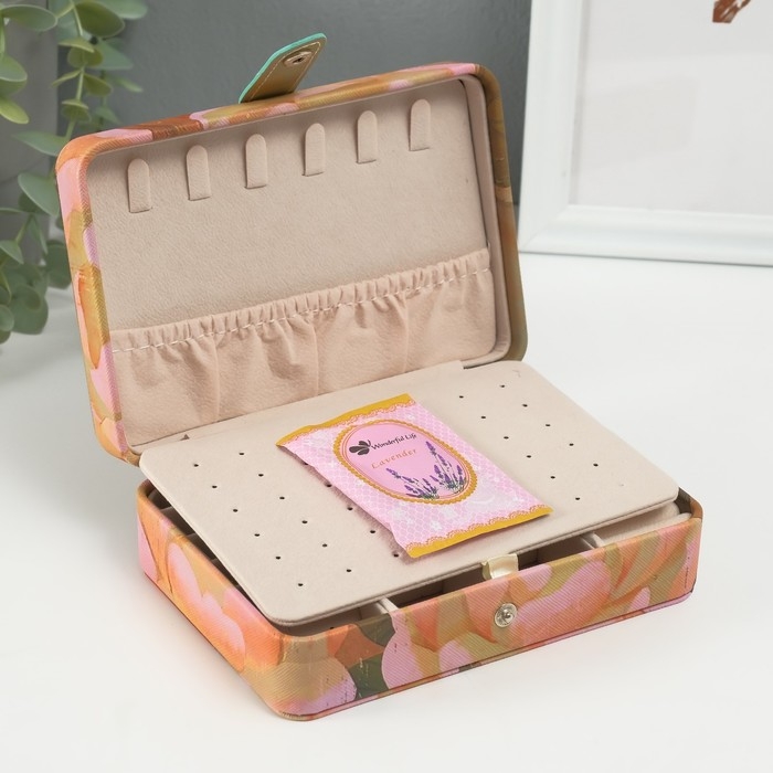 Шкатулка кожзам для украшений  Шкатулка кожзам для украшений "Рыжеволосая девушка" 11х16х5,5 см