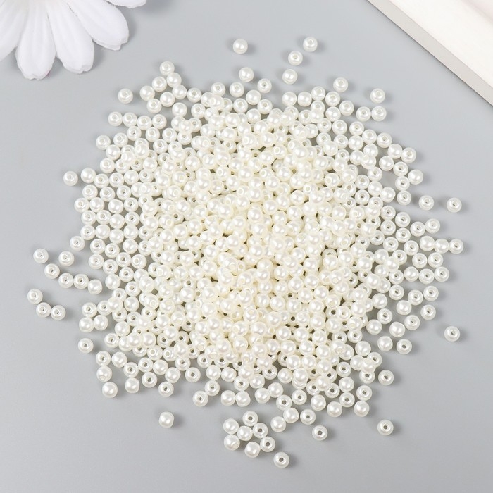 Набор бусин Набор бусин "Рукоделие" пластик, диаметр 4 мм, 25 гр, молочный