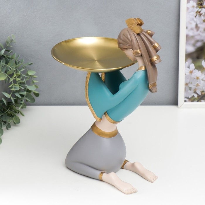 Сувенир полистоун подставка  Сувенир полистоун подставка "Девушка в африканском наряде" бежево-голубой 35х12х23 см