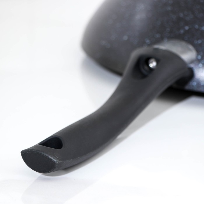 Сковорода-Wok, d=28, антипригарное покрытие, цвет тёмный мрамор Сковорода-Wok, d=28, антипригарное покрытие, цвет тёмный мрамор