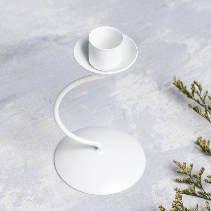 Подсвечник металл на 1 свечу  Подсвечник металл на 1 свечу "Моно", 14х7,3 см, белый