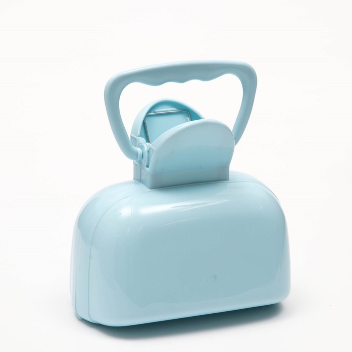 Совок для уборки за собаками с карманом для пакетов, 15,5 см х 9,5 см х 13 см, голубой Совок для уборки за собаками с карманом для пакетов, 15,5 см х 9,5 см х 13 см, голубой