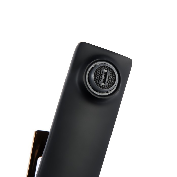 Смеситель для раковины Accoona A90127FW, однорычажный, длина излива 134 мм, черный Смеситель для раковины Accoona A90127FW, однорычажный, длина излива 134 мм, черный