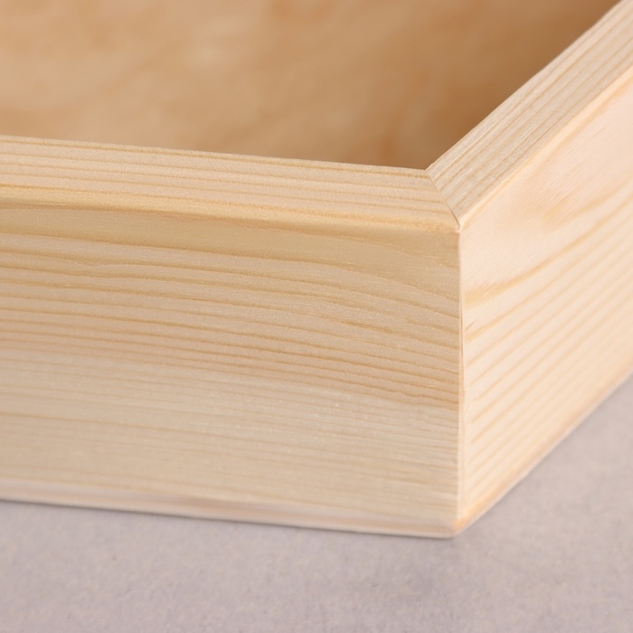 Кашпо деревянное, Шестёрка  28х24,5х5см Кашпо деревянное, Шестёрка  28х24,5х5см