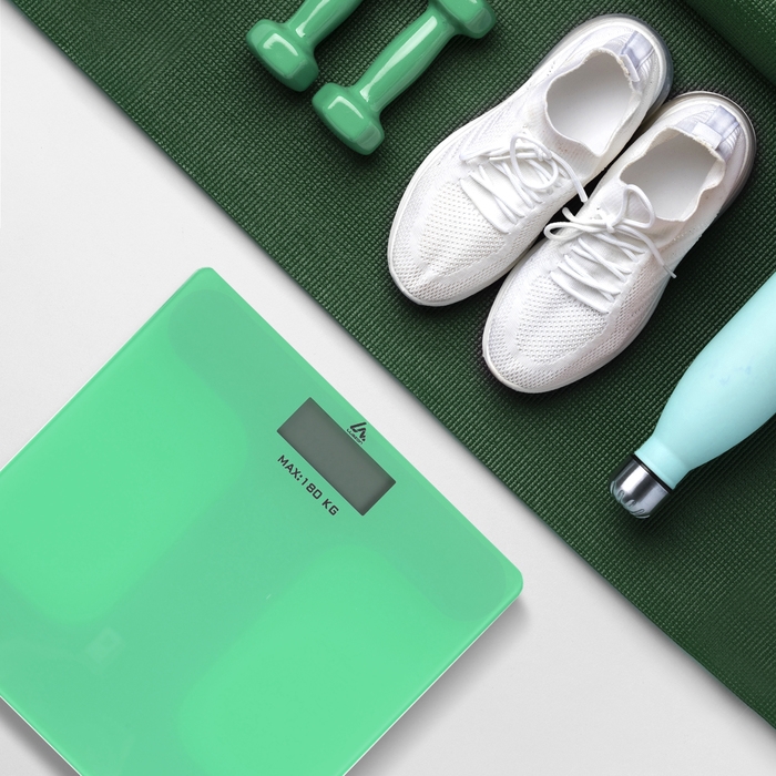 Весы напольные Luazon LVE-006, электронные, до 180 кг, 2хAAА (не в комплекте), зелёные Весы напольные Luazon LVE-006, электронные, до 180 кг, 2хAAА (не в комплекте), зелёные