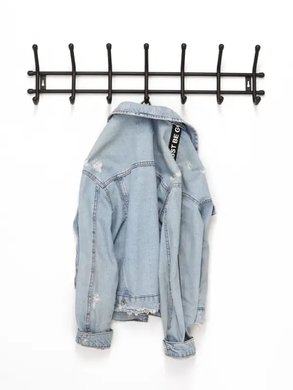 Вешалка настенная &laquo;Уют&raquo;, 7 крючков, 66&times;15&times;8 см, чёрная