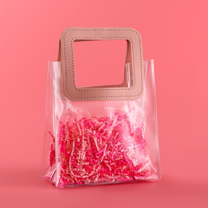 Пакет подарочный из ПВХ, розовый, 20 х 18 х 10 см Пакет подарочный из ПВХ, розовый, 20 х 18 х 10 см