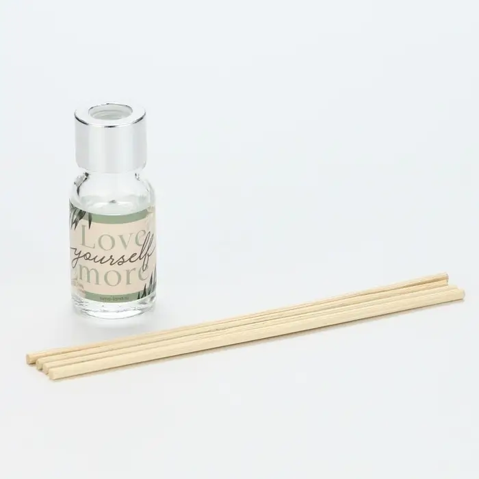 Диффузор ароматический «Keep it simple», аромат цветочный, 10 мл. Диффузор ароматический «Keep it simple», аромат цветочный, 10 мл.