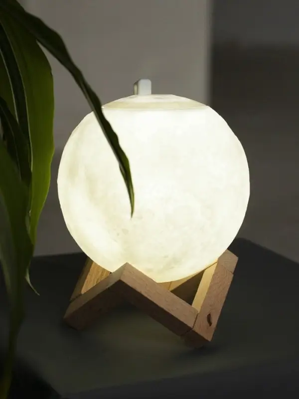 Увлажнитель-ночник HM-4 &laquo;Луна&raquo;, ультразвуковой, 1 Вт, 0.8 л, от USB