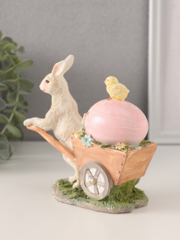 Сувенир полистоун  Сувенир полистоун "Кролик везёт тележку с цыплёнком и пасхальным яйцом" 13,5х6х13 см