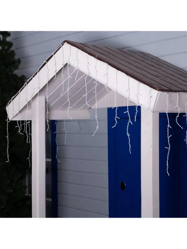 Гирлянда &laquo;Бахрома&raquo; 4&times;0.6 м, IP44, белая нить, 180 LED, свечение бело-синее, мигание, 220 В