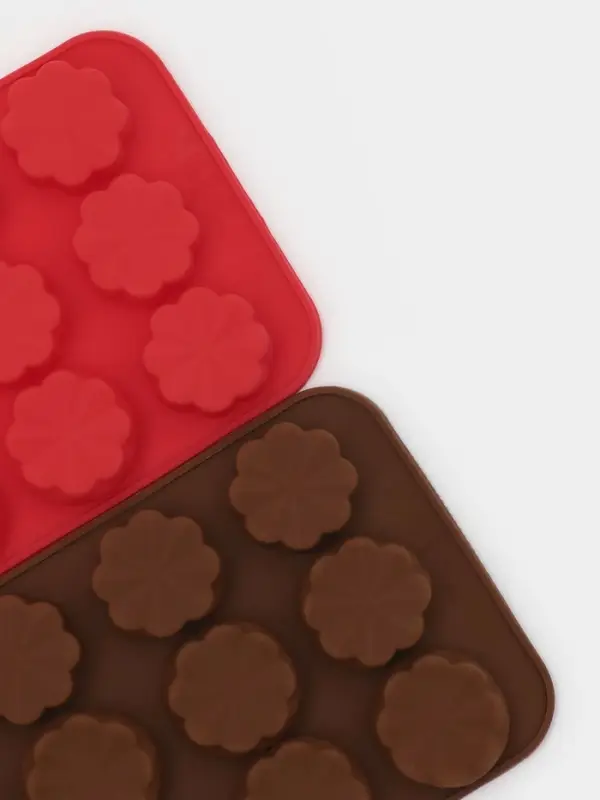 Форма для конфет и шоколада Доляна &laquo;Цветочки&raquo;, силикон, 21&times;10&times;2 см, 15 ячеек, МИКС