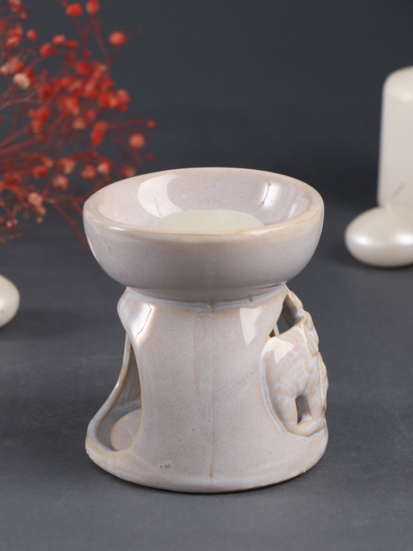 Набор: аромалампа для эфирных масел, мелтсы из воска ароматические «Слон со слонёнком», светлый беж, 10×10×9 см Набор: аромалампа для эфирных масел, мелтсы из воска ароматические «Слон со слонёнком», светлый беж, 10×10×9 см