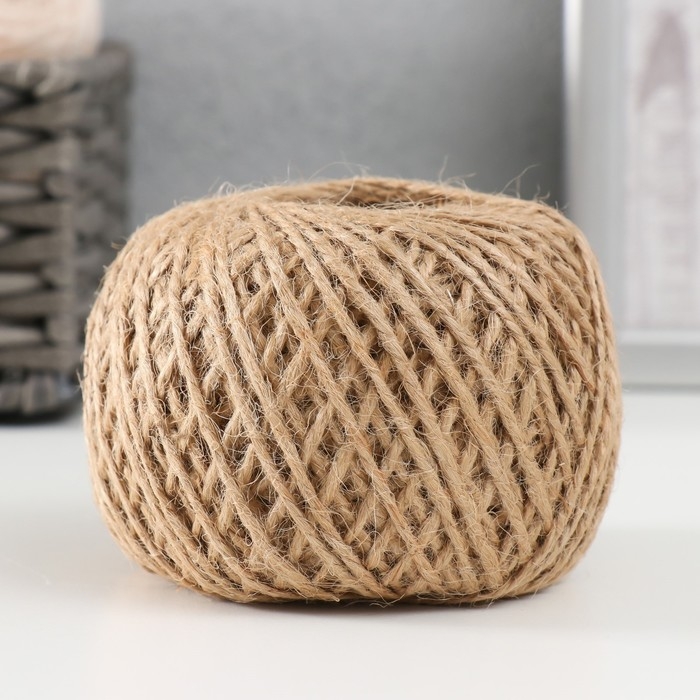 Сувенир катушка для ниток чугун Сувенир катушка для ниток чугун "Птица на жёрдочке" 9х9х17,5 см