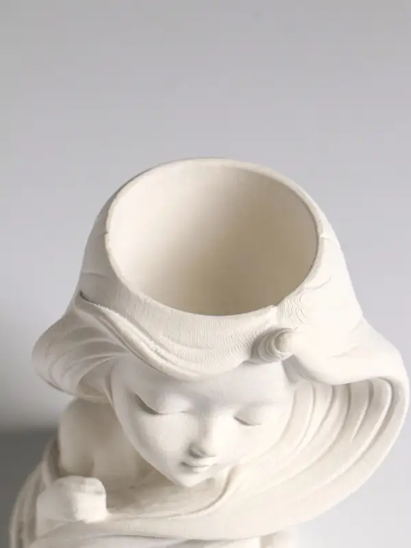 Ваза &laquo;Девушка с длинными волосами&raquo;, 6&times;8&times;9 см, гипс, белая