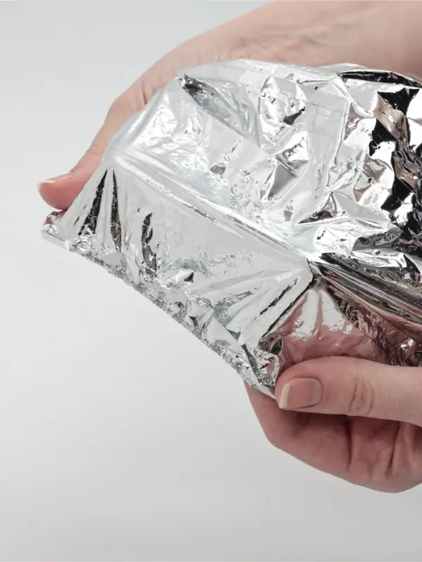 Крышки на тарелку на резинке, из фольги 10 шт, размер до 36 см, для свежести и тепла еды