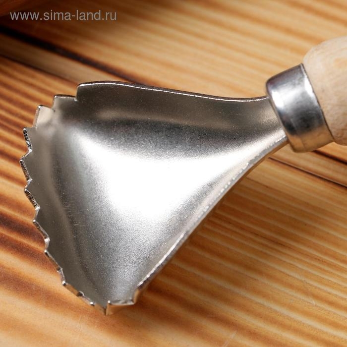 Рыбочистка с деревянной ручкой Рыбочистка с деревянной ручкой