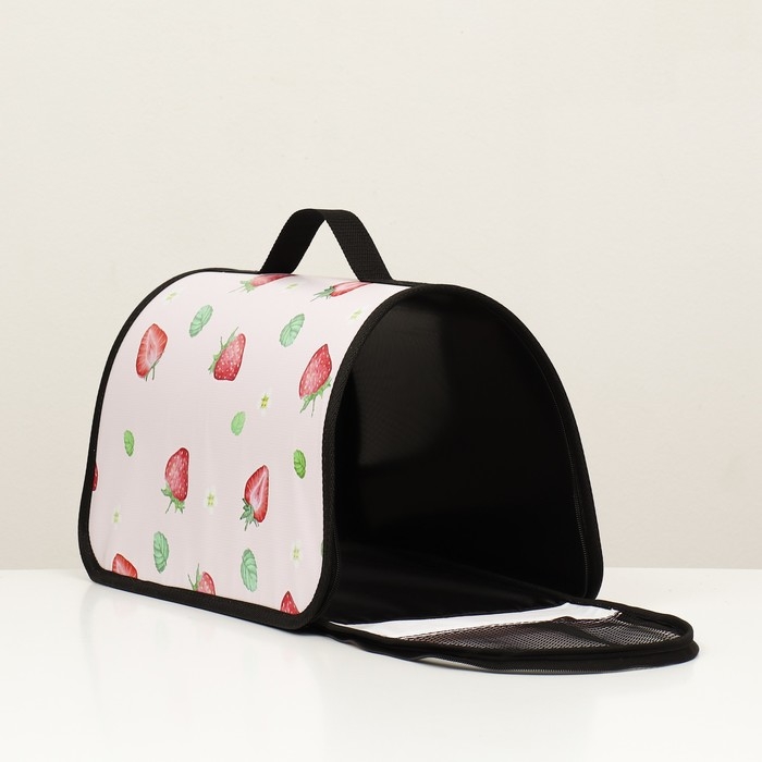 Сумка - переноска для животных  Сумка - переноска для животных "Клубничка", каркасная, 45 х 25 х 30 см