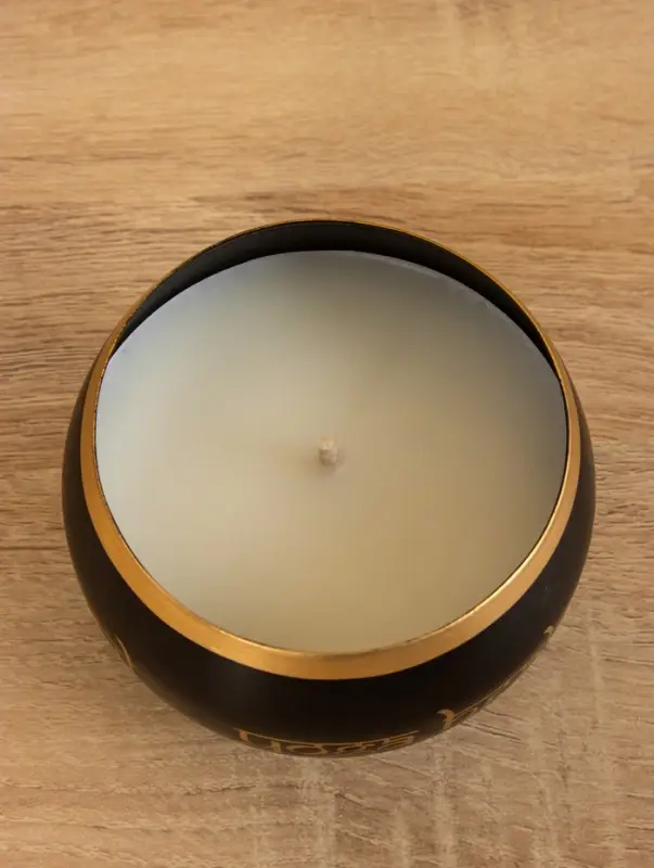 Свеча в чаше Yoga heal the soul чёрная, соевый воск 200 гр 8,5х7 см Свеча в чаше Yoga heal the soul чёрная, соевый воск 200 гр 8,5х7 см