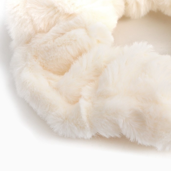 Резинка для волос молочная, пушистая, 11 см, Коты аристократы Резинка для волос молочная, пушистая, 11 см, Коты аристократы