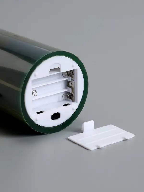 Светодиодная свеча восковая "Глубокий зеленый", 15x7 см, АААx3 (не в компл.), Т/БЕЛЫЙ