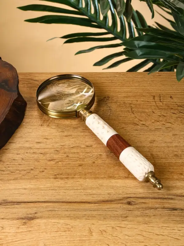 Лупа  Лупа "Пралине" латунь, смола, манговое дерево 7,5х7,5х23 см