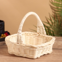Корзина плетеная 16x15x18 см, ротанг