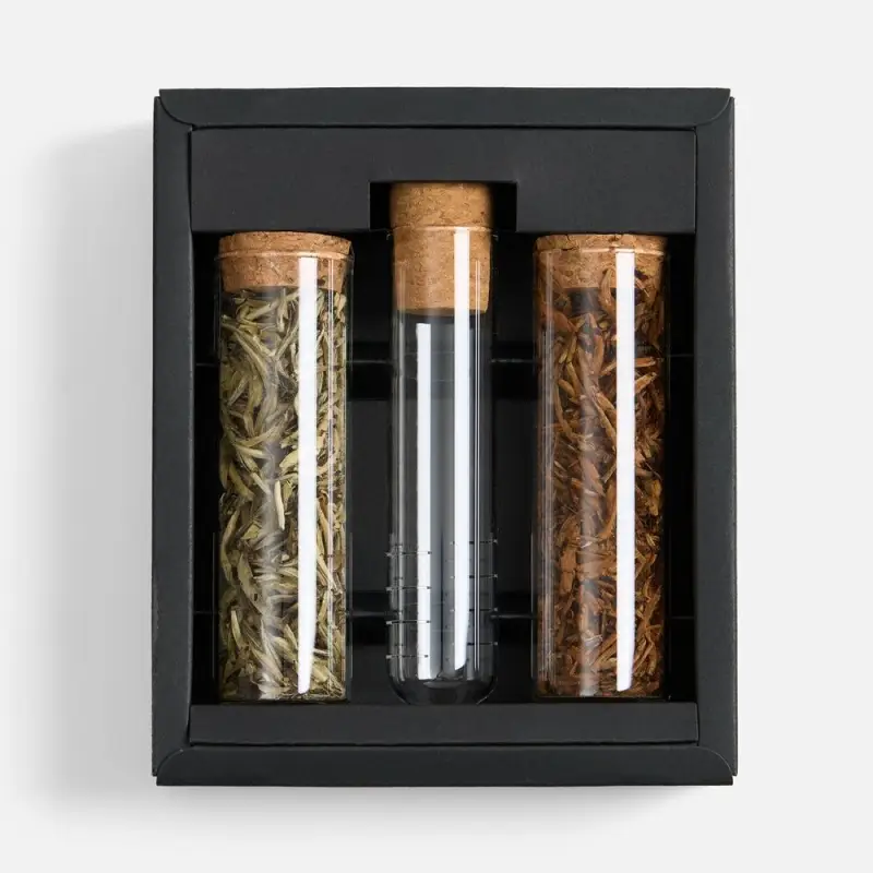 Набор с чаем и колбой для заваривания Infuseful Набор с чаем и колбой для заваривания Infuseful