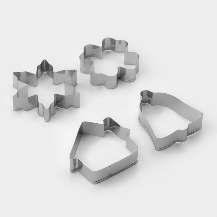 Набор форм для вырезания печенья Доляна «Снежинка. Домик. Колокольчик. Клевер», 4 шт Набор форм для вырезания печенья Доляна «Снежинка. Домик. Колокольчик. Клевер», 4 шт