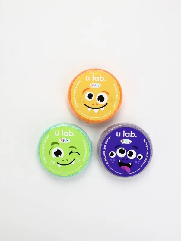 Набор бомбочек для ванны  Набор бомбочек для ванны "Монстрики", 3x100 г