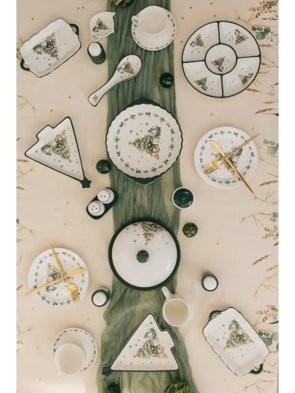 Кружка новогодняя Доляна &laquo;Приближение чуда&raquo;, 330 мл, для чая, фарфор, белая