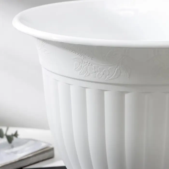 Горшок для цветов «Венеция», 7 л, пластиковый, белый Горшок для цветов «Венеция», 7 л, пластиковый, белый