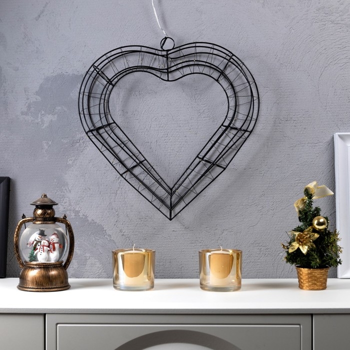 Светодиодная фигура «Сердце» 40.5 × 39.5 см, металл, батарейки ААх2 (не в комплекте), свечение тёплое белое Светодиодная фигура «Сердце» 40.5 × 39.5 см, металл, батарейки ААх2 (не в комплекте), свечение тёплое белое
