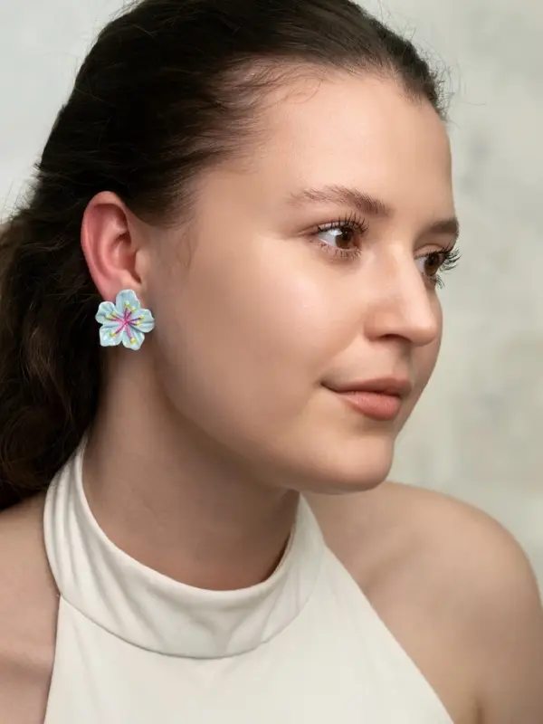 Серьги гвоздики &laquo;Цветок Лилии&raquo;, голубые