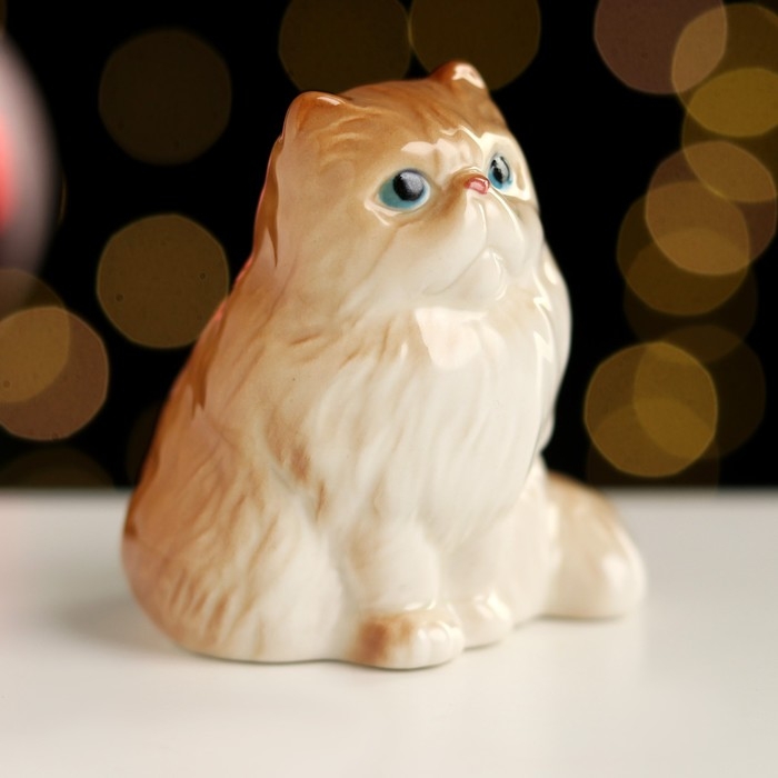 Сувенир Сувенир "Сидящий персидский кот", 5,5х5х4,5 см ,фарфор цвет МИКС